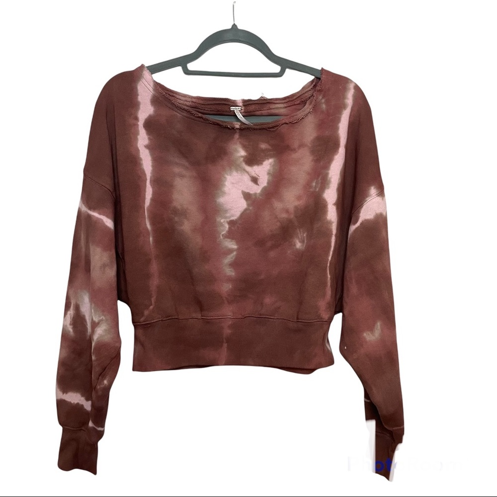 Free People cropped tie dye sweatshirt size XS